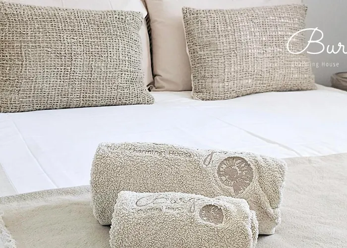 דירה Charming House Loft *